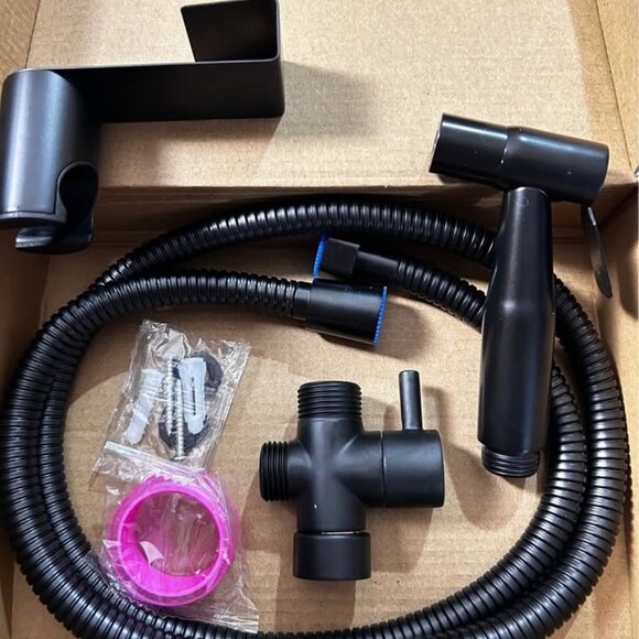 bidet - Picture 1 of 1